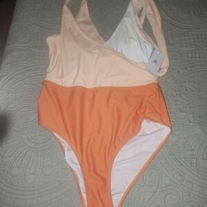 Peach & Orange Colorblock One-Piece Swimsuit for Women